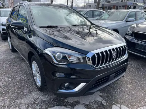 Used SUZUKI SX4 Petrol 2017 Ad 