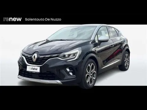 Used RENAULT CAPTUR Hybrid 2021 Ad 