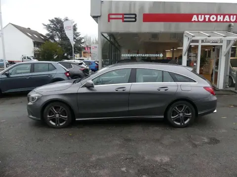 Used MERCEDES-BENZ CLASSE CLA Diesel 2015 Ad 