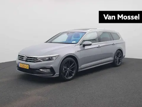 Annonce VOLKSWAGEN PASSAT Essence 2023 d'occasion 