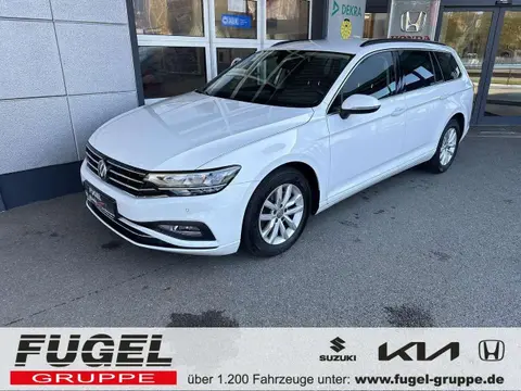 Used VOLKSWAGEN PASSAT Petrol 2019 Ad 