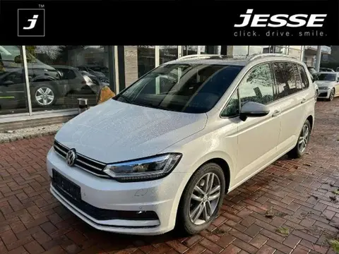 Used VOLKSWAGEN TOURAN Petrol 2017 Ad 