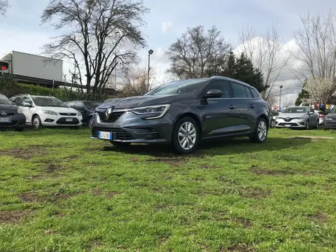 Used RENAULT MEGANE Diesel 2021 Ad 