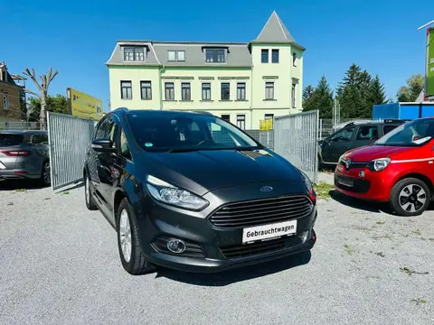 Annonce FORD S-MAX Essence 2018 d'occasion 