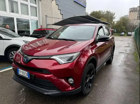 Used TOYOTA RAV4 Hybrid 2018 Ad 