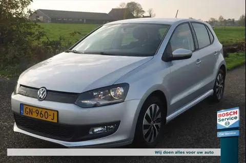 Annonce VOLKSWAGEN POLO Essence 2015 d'occasion 