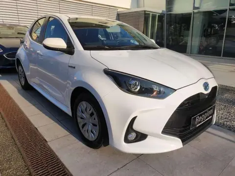 Used TOYOTA YARIS Hybrid 2020 Ad 