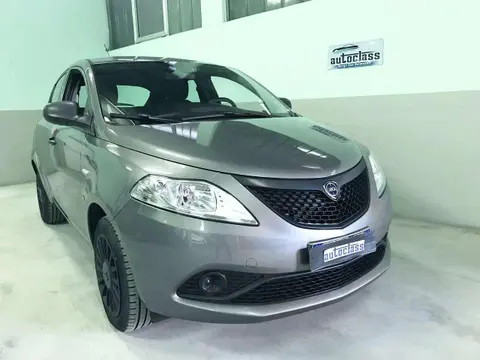 Used LANCIA YPSILON Hybrid 2022 Ad 