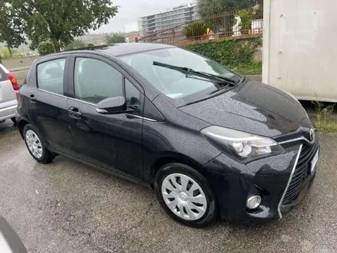 Used TOYOTA YARIS Petrol 2015 Ad 