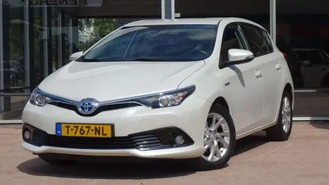 Used TOYOTA AURIS Hybrid 2018 Ad 