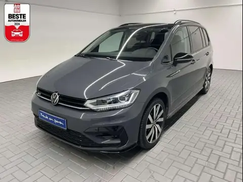 Used VOLKSWAGEN TOURAN Petrol 2022 Ad 