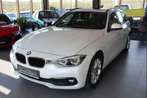 Used BMW SERIE 3 Petrol 2018 Ad 