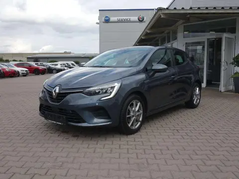 Used RENAULT CLIO Petrol 2021 Ad 