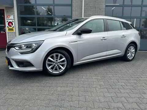 Used RENAULT MEGANE Petrol 2018 Ad 