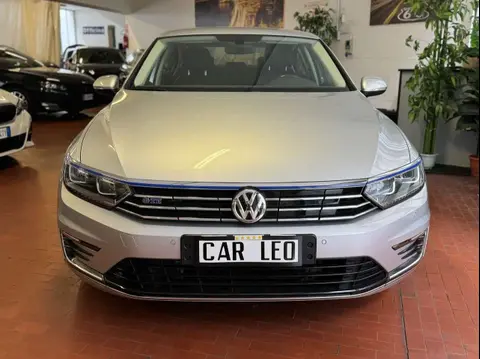 Used VOLKSWAGEN PASSAT Hybrid 2017 Ad 