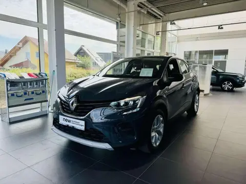 Used RENAULT CAPTUR Hybrid 2022 Ad 