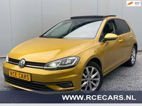 Used VOLKSWAGEN GOLF Petrol 2018 Ad 