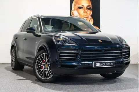 Used PORSCHE CAYENNE Hybrid 2018 Ad 