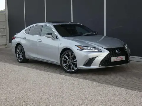 Used LEXUS ES Hybrid 2021 Ad 