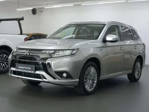 Used MITSUBISHI OUTLANDER Hybrid 2020 Ad 