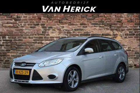 Used FORD FOCUS Petrol 2014 Ad 