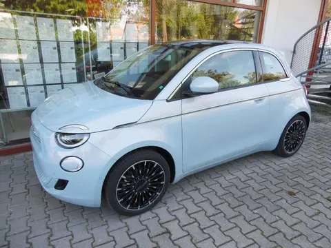 Used FIAT 500 Electric 2023 Ad 