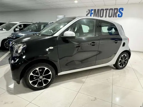 Annonce SMART FORFOUR Essence 2015 d'occasion 