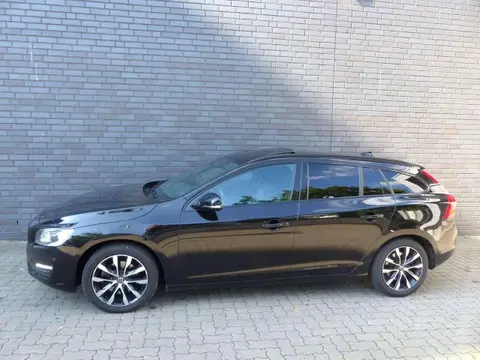 Used VOLVO V60 Petrol 2018 Ad Germany