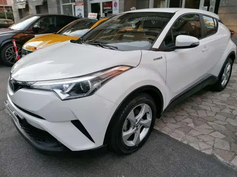 Used TOYOTA C-HR Hybrid 2018 Ad 