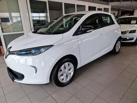 Used RENAULT ZOE Hybrid 2019 Ad 