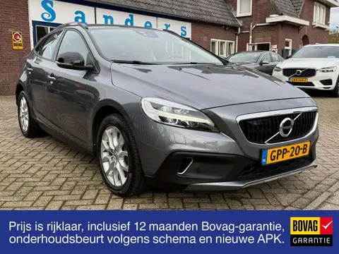 Annonce VOLVO V40 Essence 2017 d'occasion 