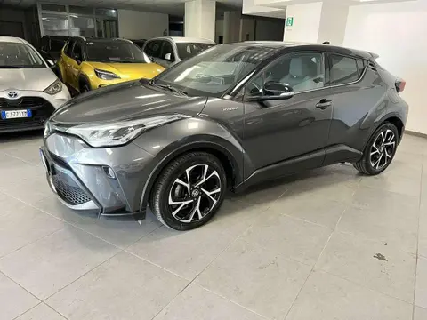 Used TOYOTA C-HR Hybrid 2019 Ad 