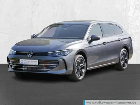 Used VOLKSWAGEN PASSAT Hybrid 2024 Ad 