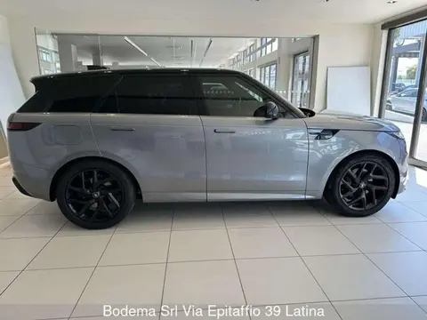 Used LAND ROVER RANGE ROVER SPORT Hybrid 2024 Ad 