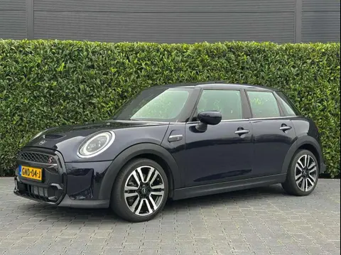 Annonce MINI COOPER Essence 2021 d'occasion 