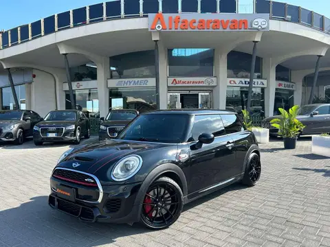 Annonce MINI JOHN COOPER WORKS Essence 2017 d'occasion 