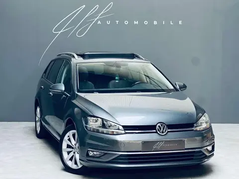 Used VOLKSWAGEN GOLF Petrol 2017 Ad Belgium