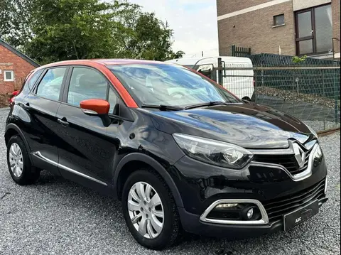 Used RENAULT CAPTUR Petrol 2016 Ad Belgium