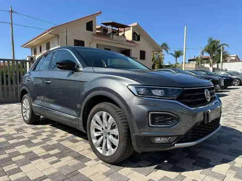 Used VOLKSWAGEN T-ROC Petrol 2019 Ad 