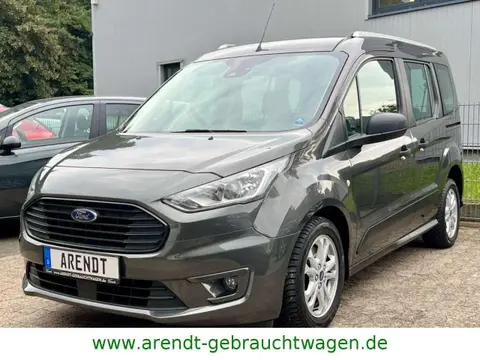 Used FORD TOURNEO Petrol 2019 Ad 