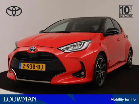 Used TOYOTA YARIS Hybrid 2021 Ad 