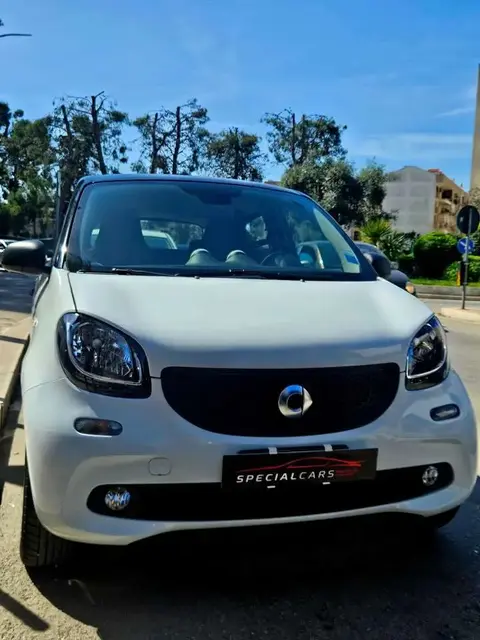 Annonce SMART FORFOUR Essence 2017 d'occasion 