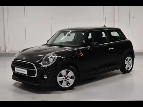 Used MINI ONE Petrol 2019 Ad 