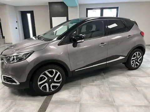 Used RENAULT CAPTUR Petrol 2016 Ad 