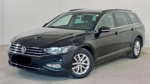 Used VOLKSWAGEN PASSAT Petrol 2020 Ad 