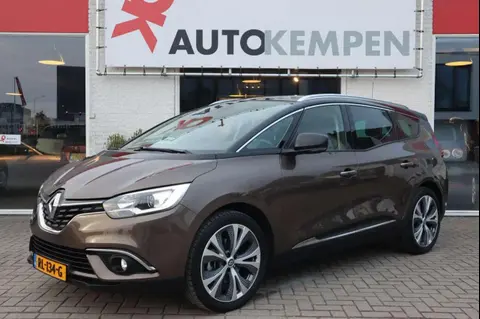 Used RENAULT GRAND SCENIC Petrol 2018 Ad 