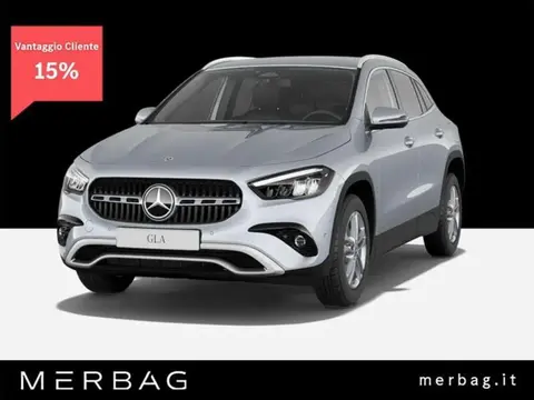 Used MERCEDES-BENZ CLASSE GLA Hybrid 2024 Ad 