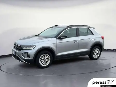 Used VOLKSWAGEN T-ROC Diesel 2023 Ad 