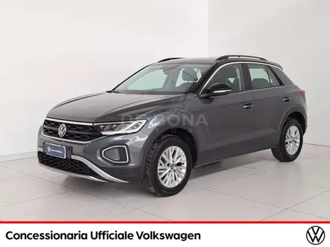 Used VOLKSWAGEN T-ROC Diesel 2023 Ad 