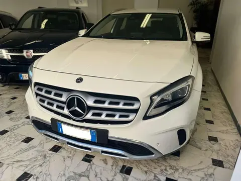 Annonce MERCEDES-BENZ CLASSE GLA Diesel 2019 d'occasion 